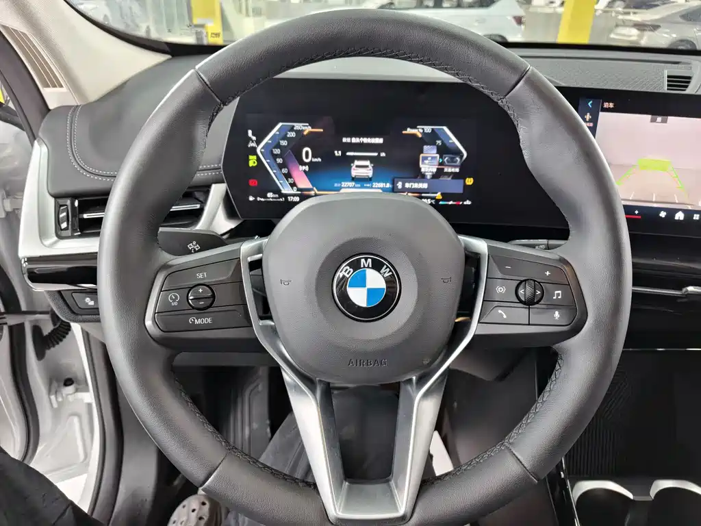 BMW X1 — миниатюра 11