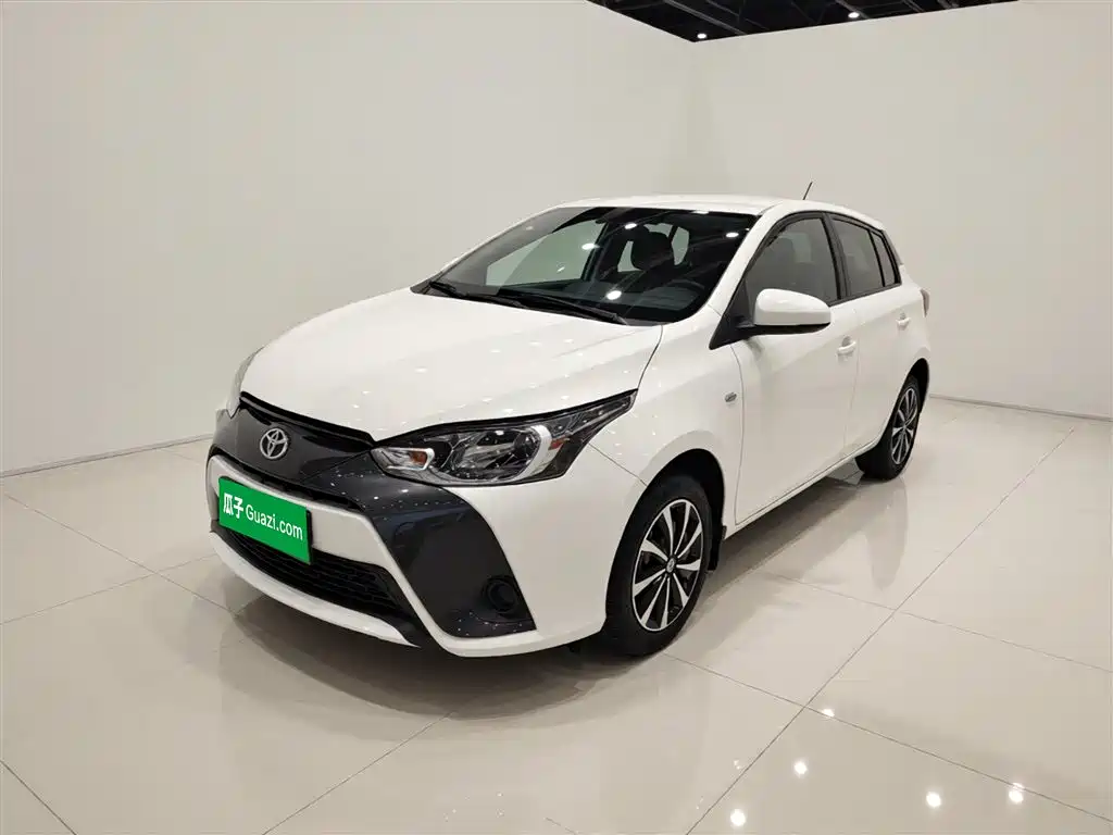 Toyota Yaris L 2019