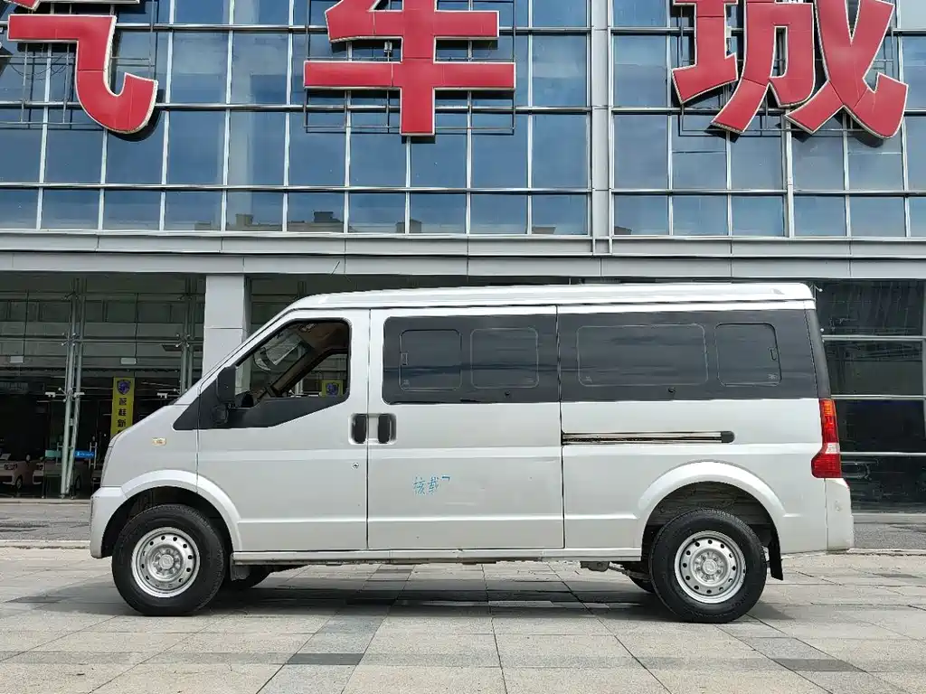 DFSK EC36 — миниатюра 5