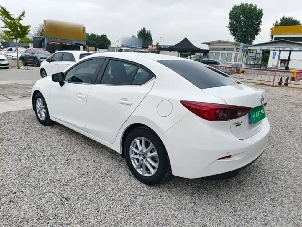 Mazda 3 Axela — миниатюра 5