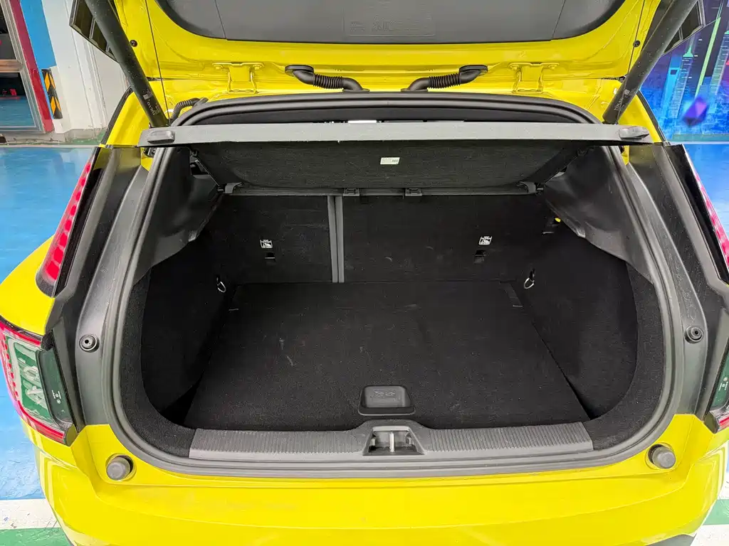Volvo EX30 — миниатюра 16