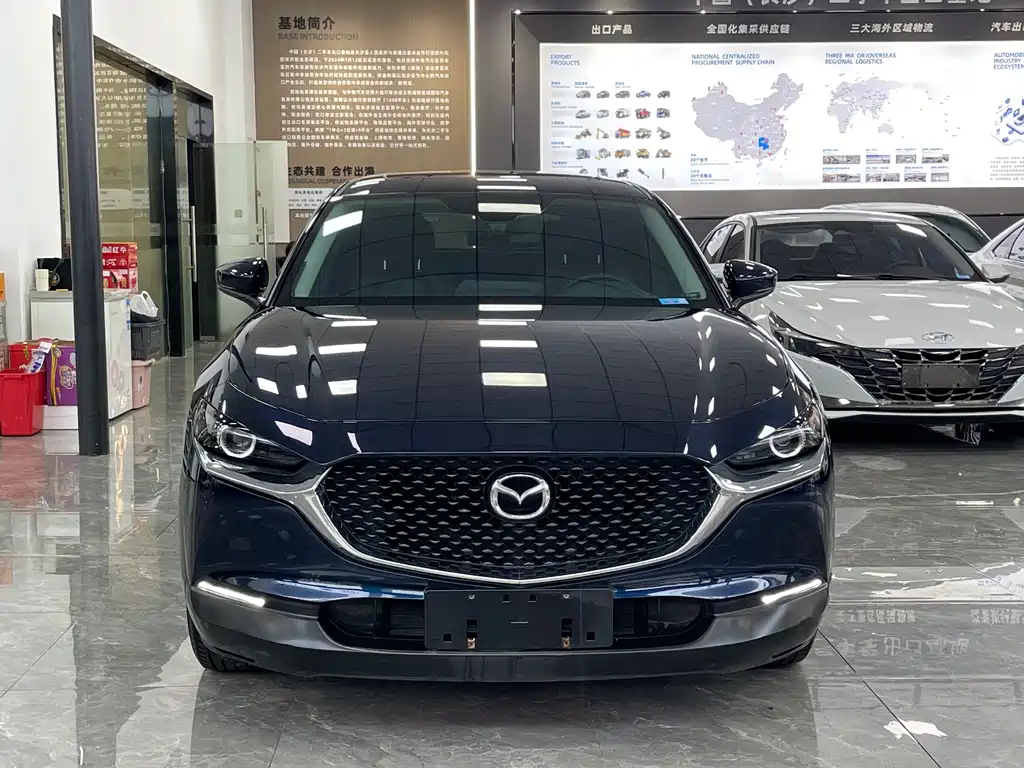 MAZDA CX 30