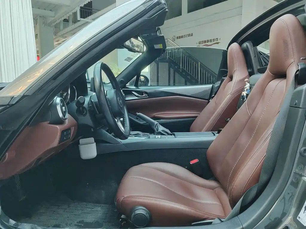 Mazda MX-5 — миниатюра 13