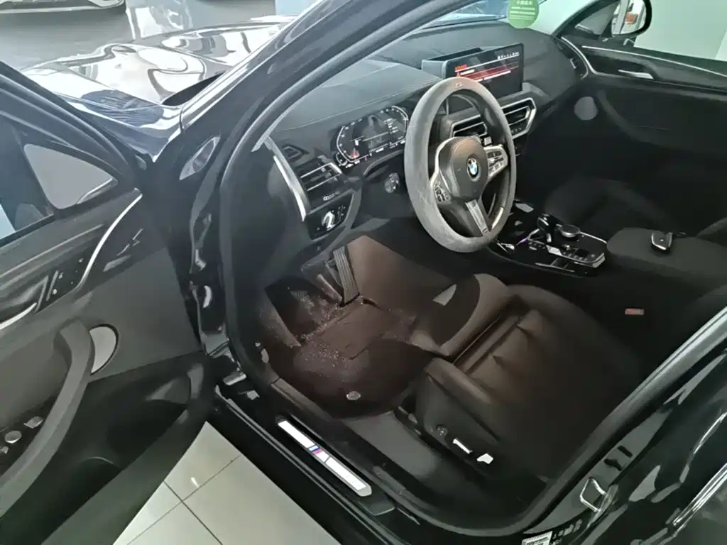 BMW X3 — миниатюра 16