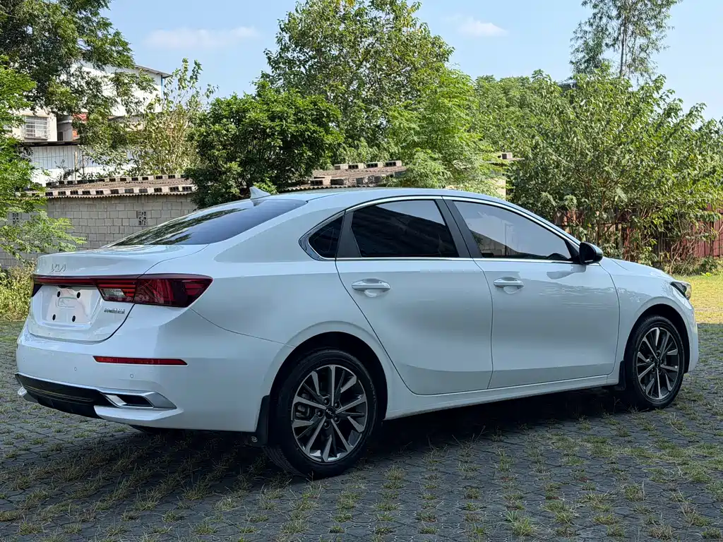 Kia K3 — миниатюра 4