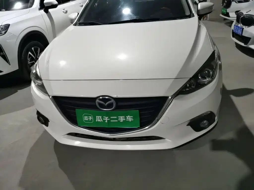 Mazda 3 Axela — миниатюра 2