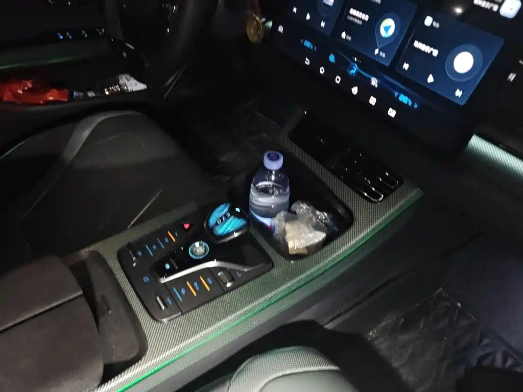 BYD Han — миниатюра 12
