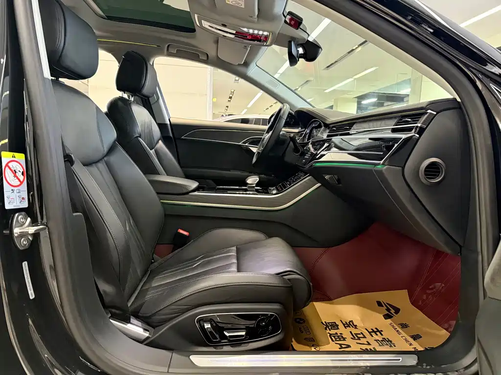 Audi A8 — миниатюра 8