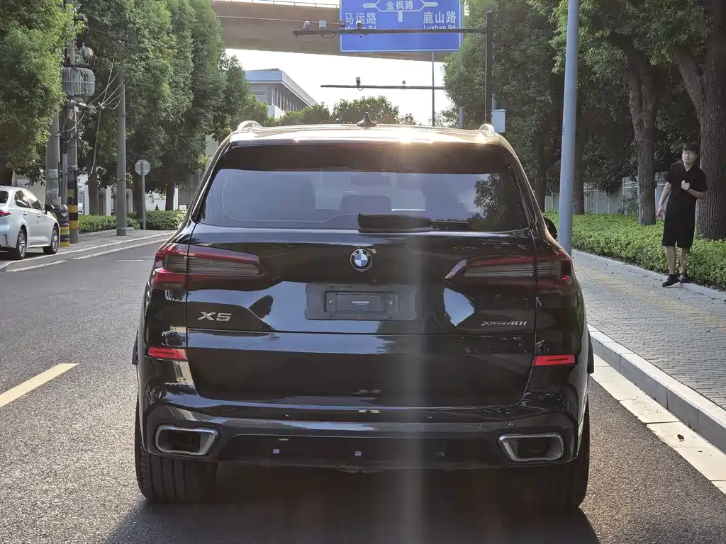 BMW X5 (Import) — миниатюра 4