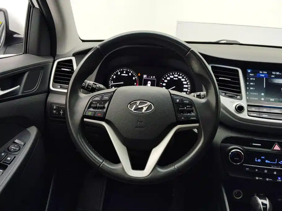 Hyundai Tucson — миниатюра 15