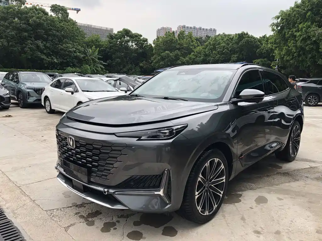 2022 Changan UNI-K - zdjęcie 1 z 9