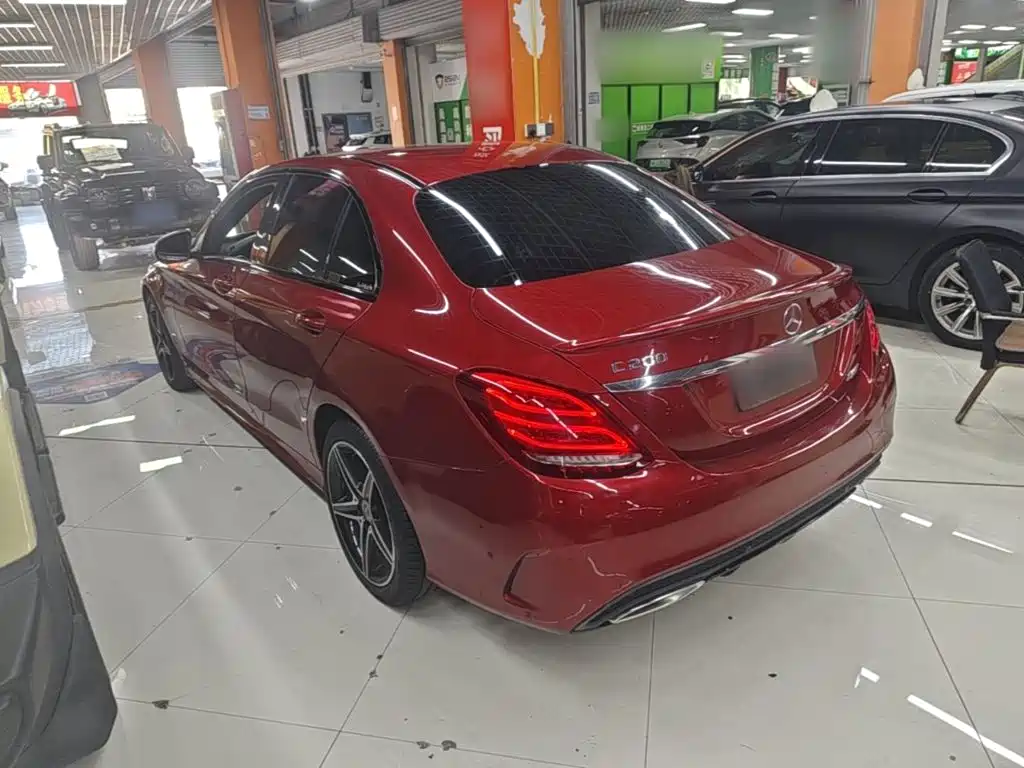 Mercedes-Benz C-Class — миниатюра 5