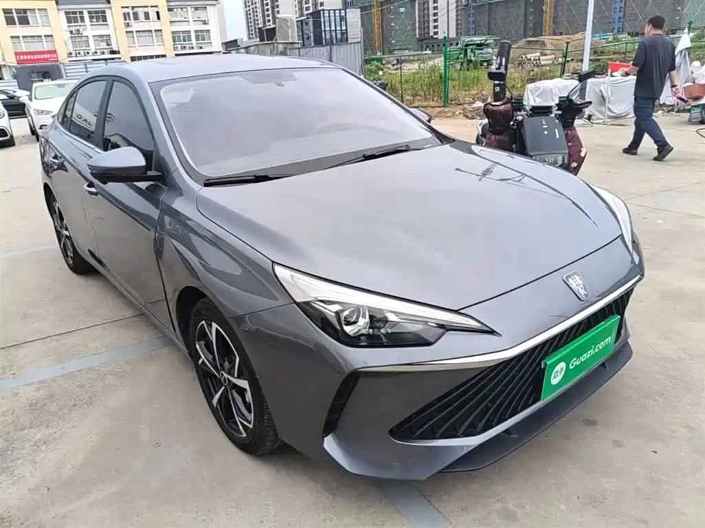 Roewe i5 2023 1.5L CVT