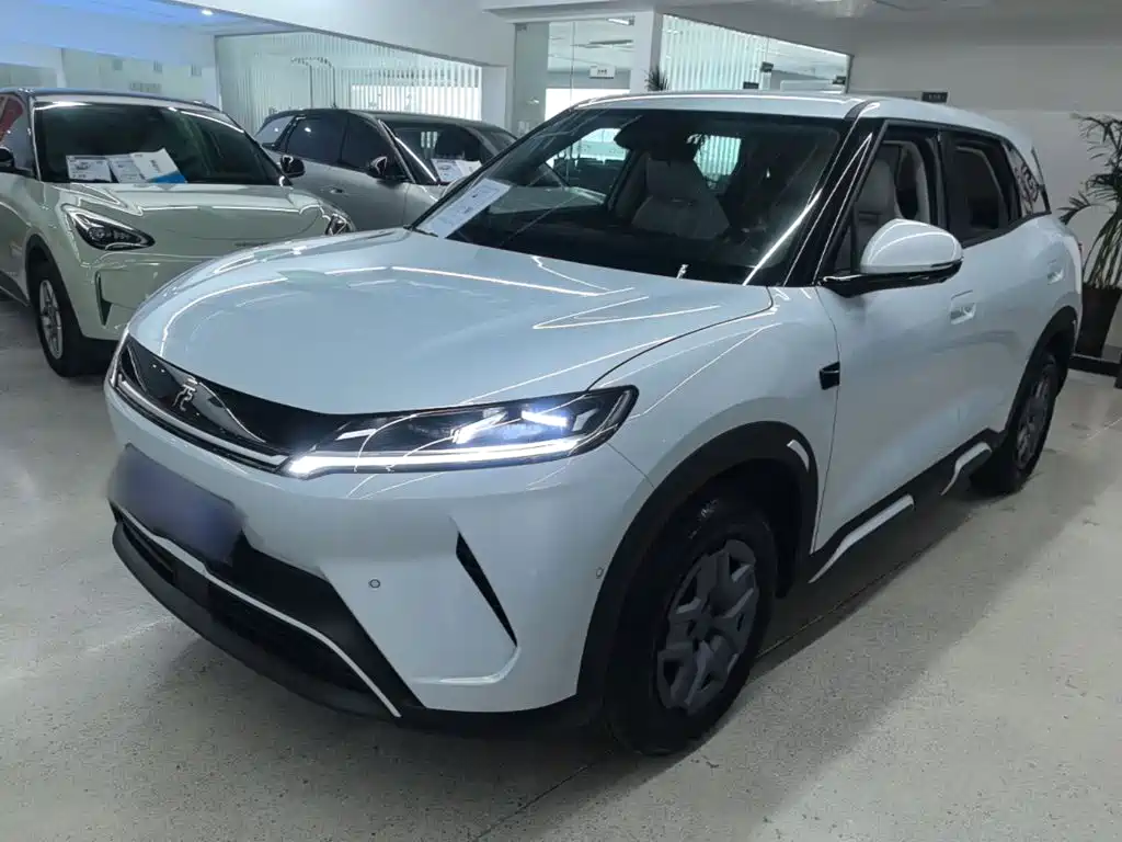 BYD Yuan UP — миниатюра 2