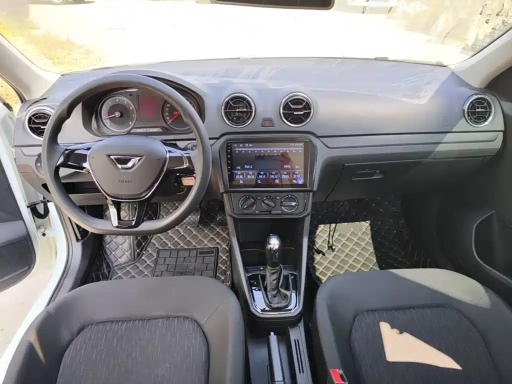 Jetta VA3 — миниатюра 10