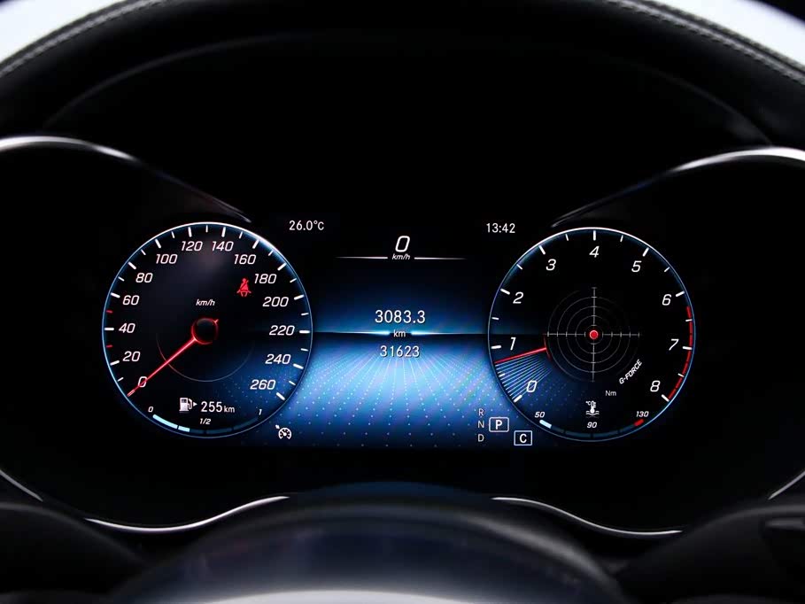 Mercedes-Benz C-Class 1.5 л 2021 г. Белый, пробег 31000 км