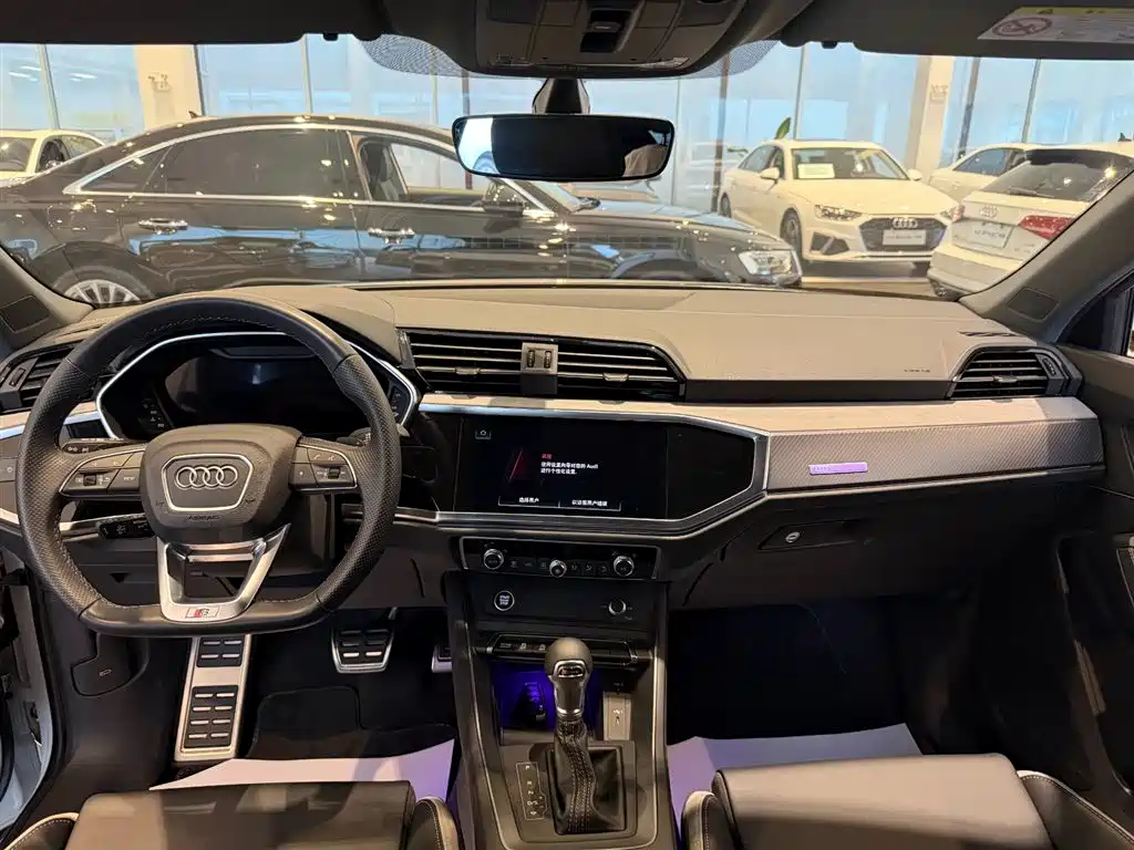 Audi Q3 Sportback 2024 40 TFSI Fashion