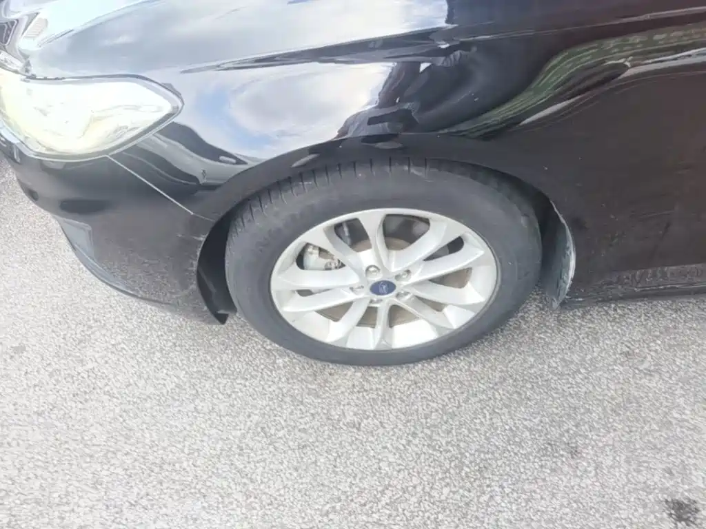 Ford Mondeo — миниатюра 23