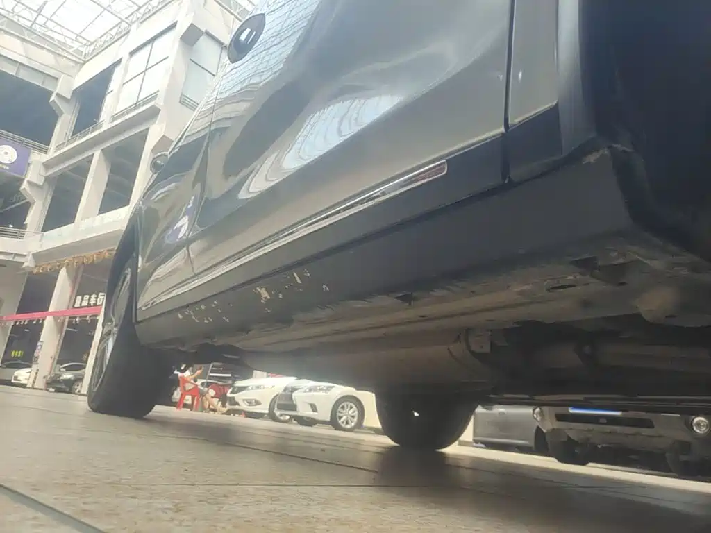 BYD Tang — миниатюра 21