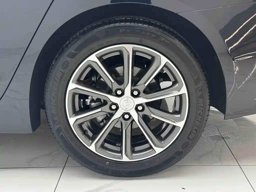 Buick LaCrosse — миниатюра 4