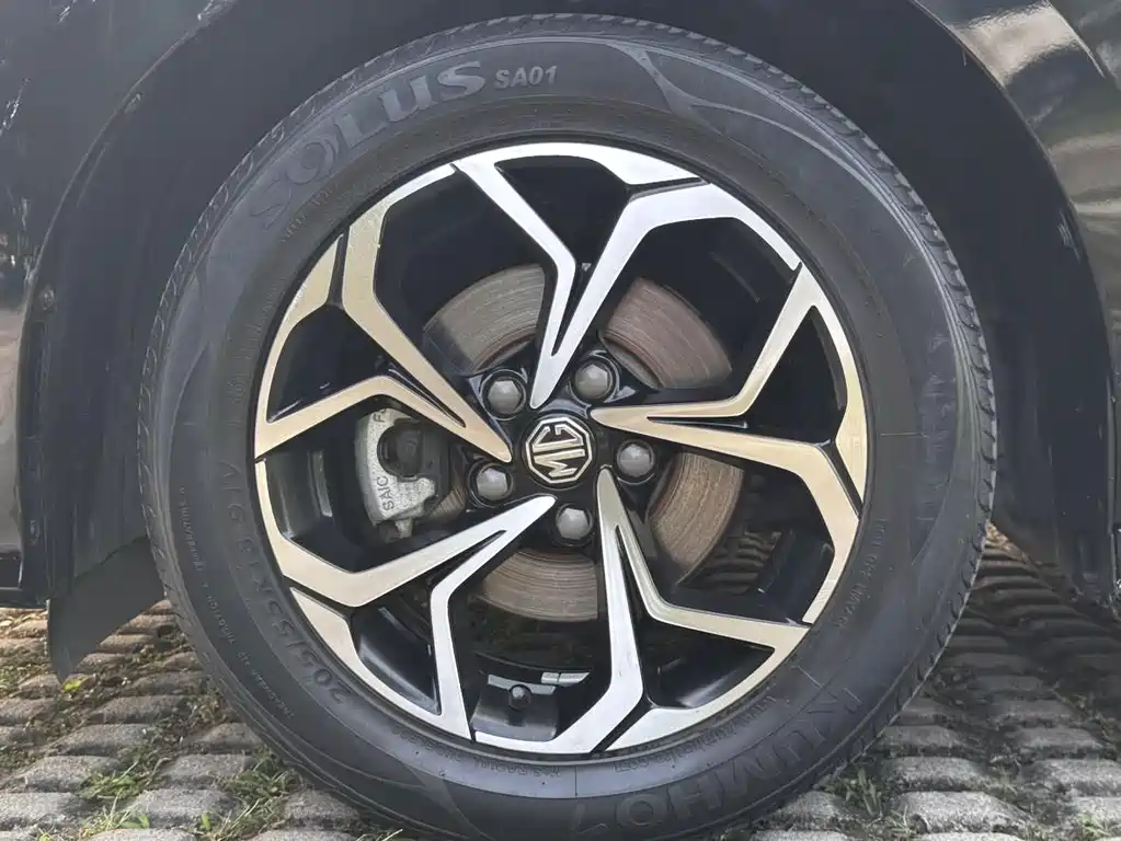 MG MG5 — миниатюра 16