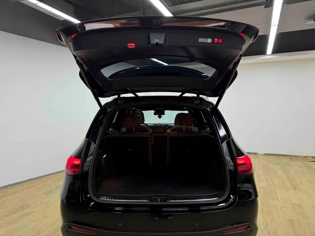 Mercedes-Benz GLC — миниатюра 28