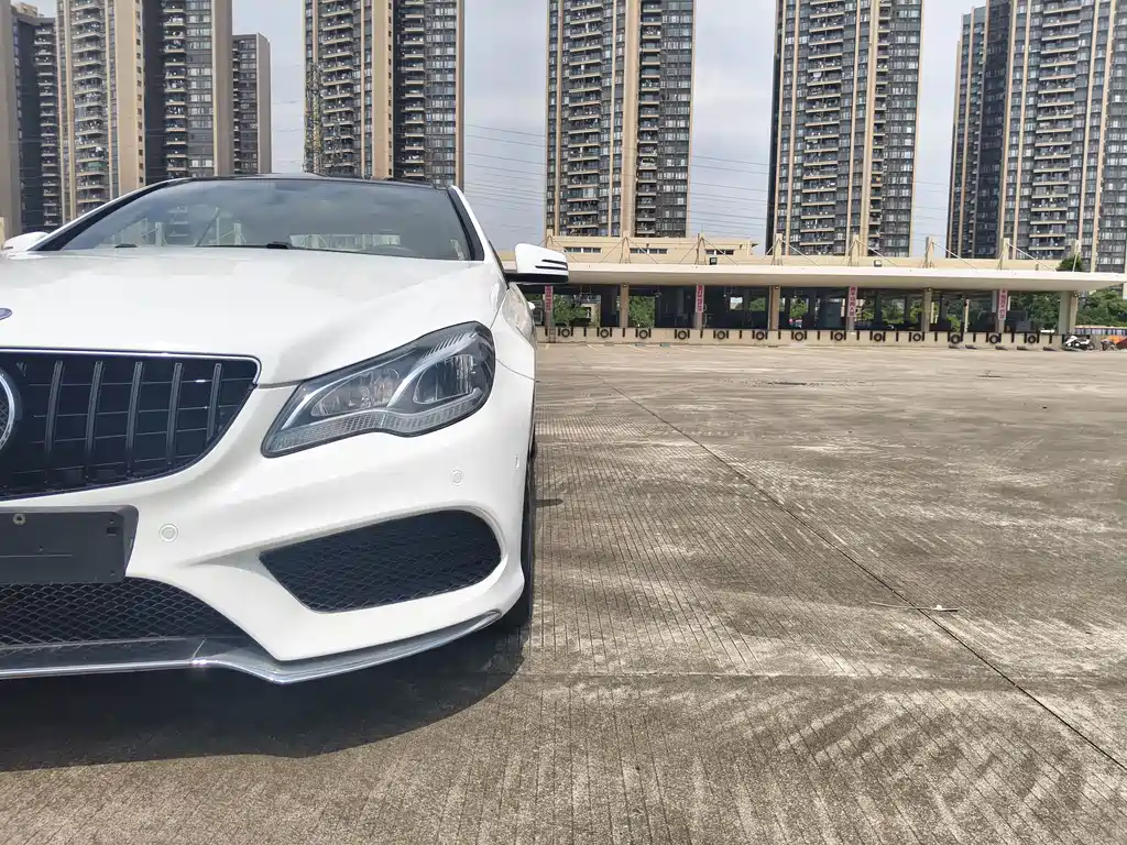 Mercedes-Benz E-Class (Import) — миниатюра 18