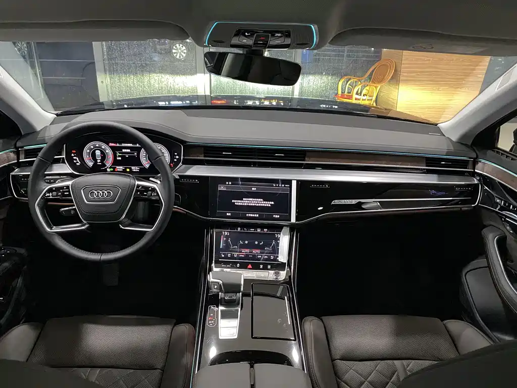 Audi A8 — миниатюра 7