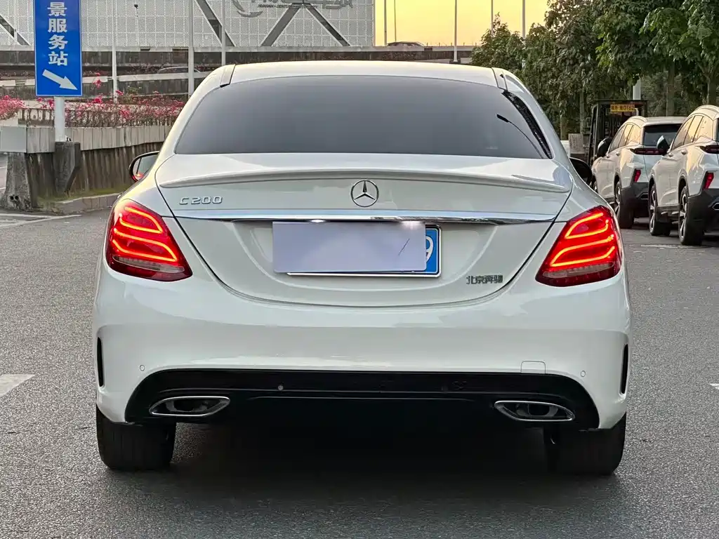 Mercedes-Benz C-Class — миниатюра 20
