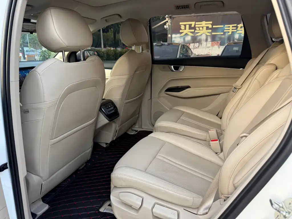 Wuling Victory — миниатюра 9