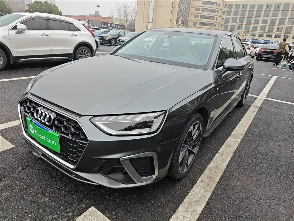 Audi A4L 2020 40 TFSI Fashion