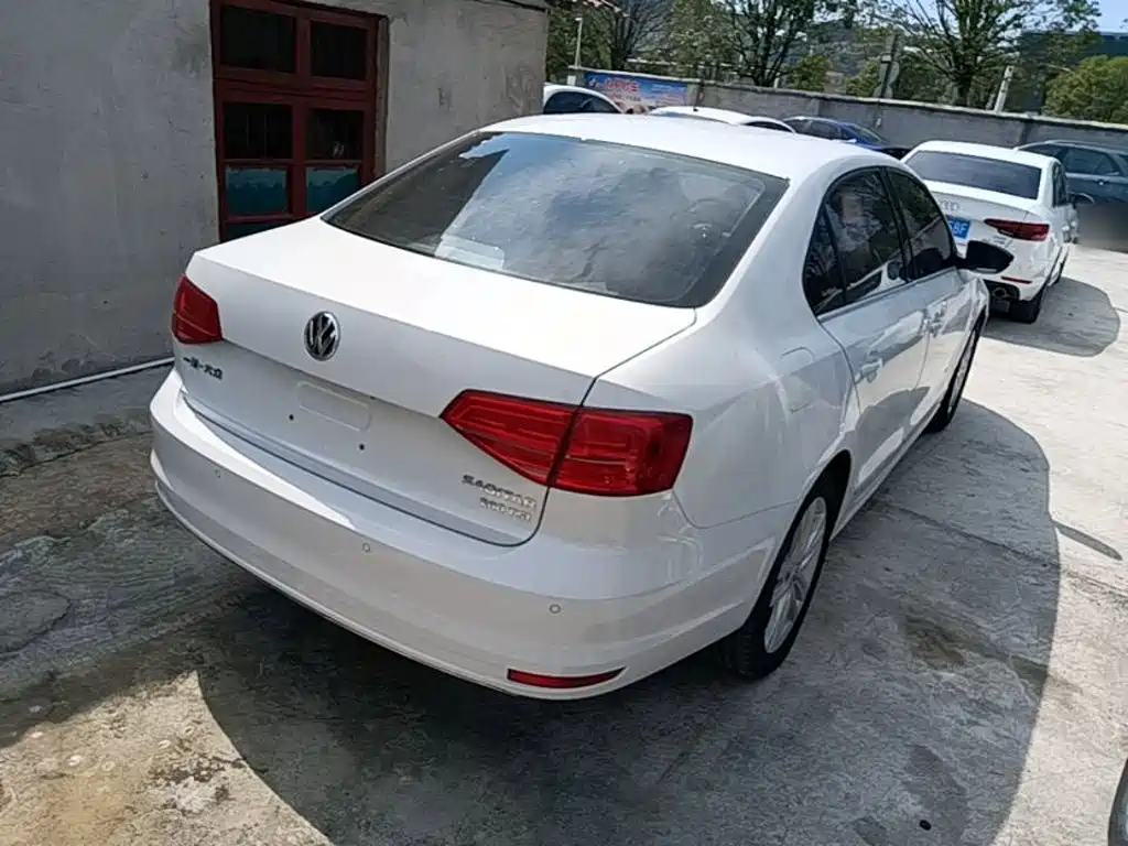Volkswagen Sagitar — миниатюра 7