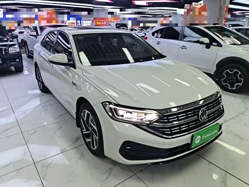 Volkswagen Sagitar — миниатюра 4