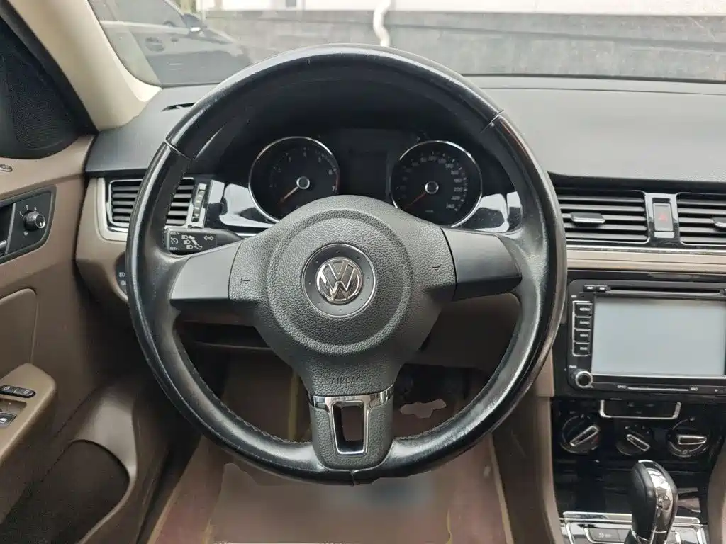 Volkswagen Bora — миниатюра 6