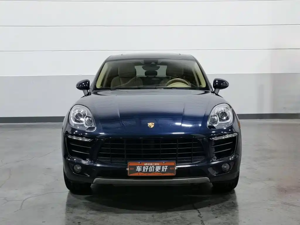 Porsche Macan — миниатюра 3