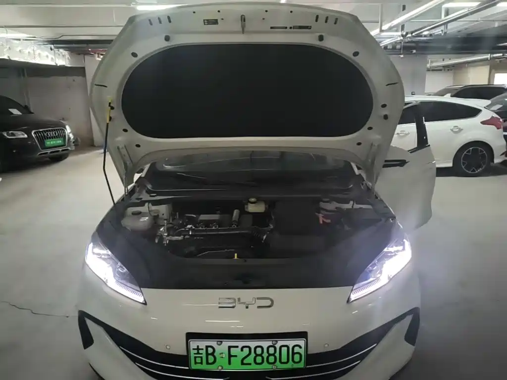 BYD Seal 06 DM-i Touring — миниатюра 16