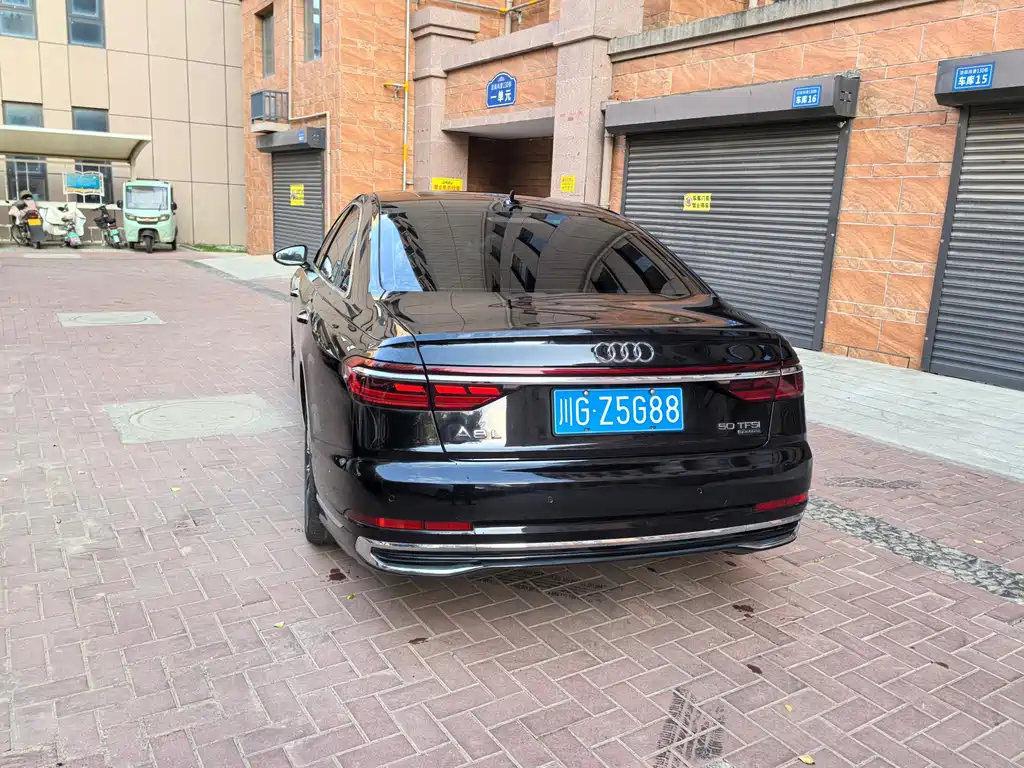 Audi A8 — миниатюра 9