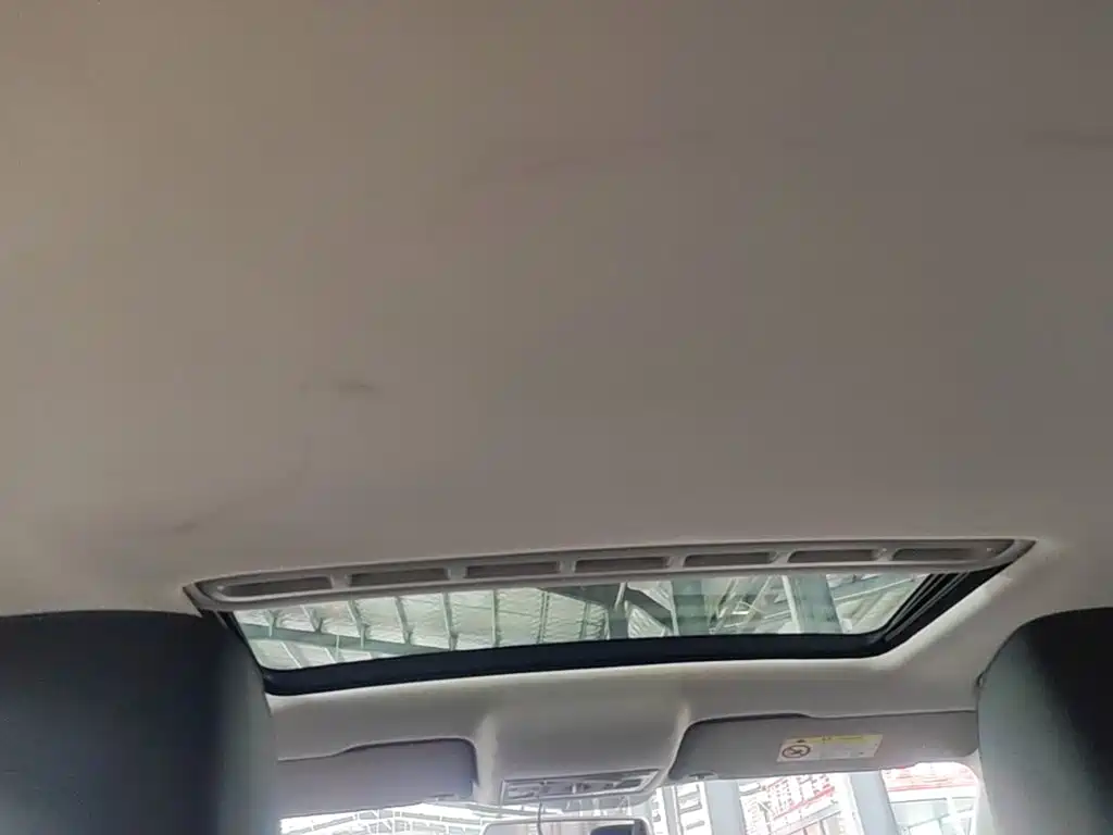 Volkswagen Jetta — миниатюра 18