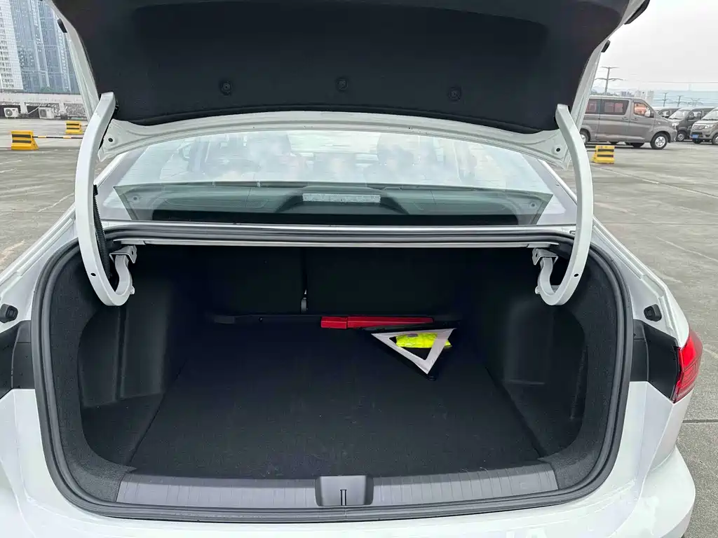 Volkswagen Sagitar 2026 S 1.5L Elite