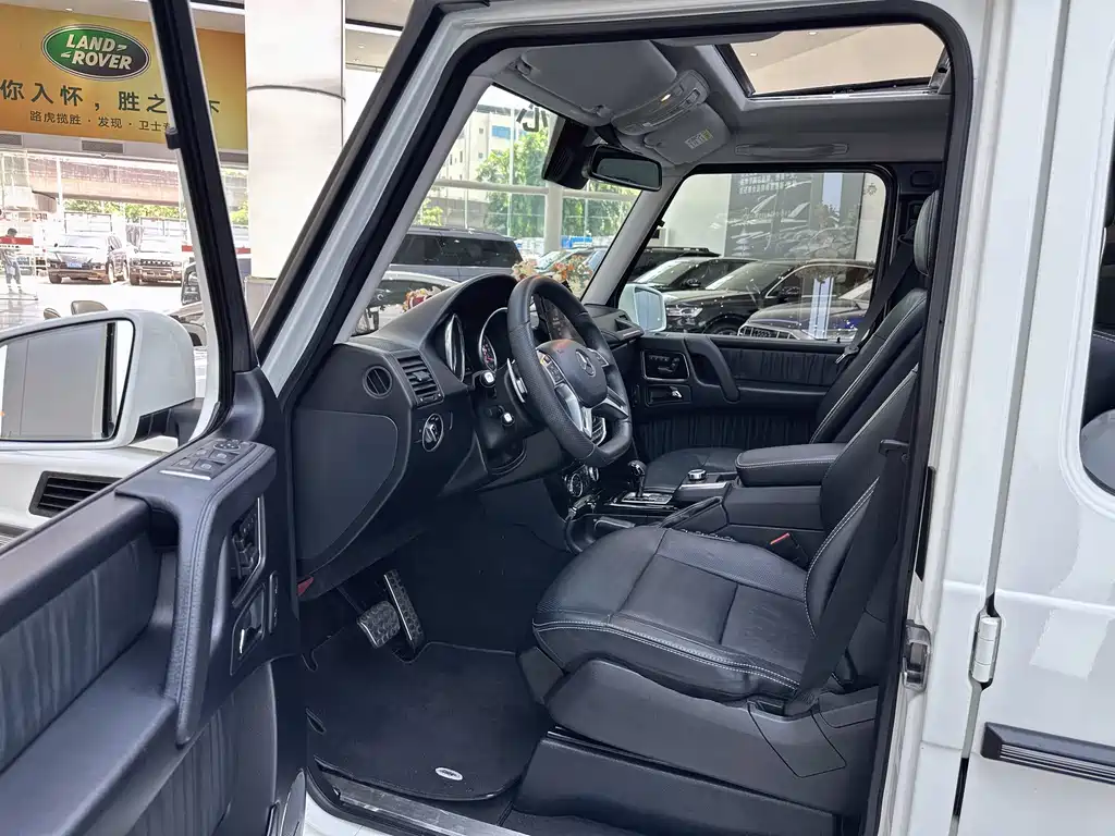Mercedes-Benz G-Class — миниатюра 14