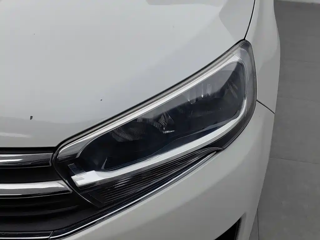 Citroen C4 — миниатюра 7