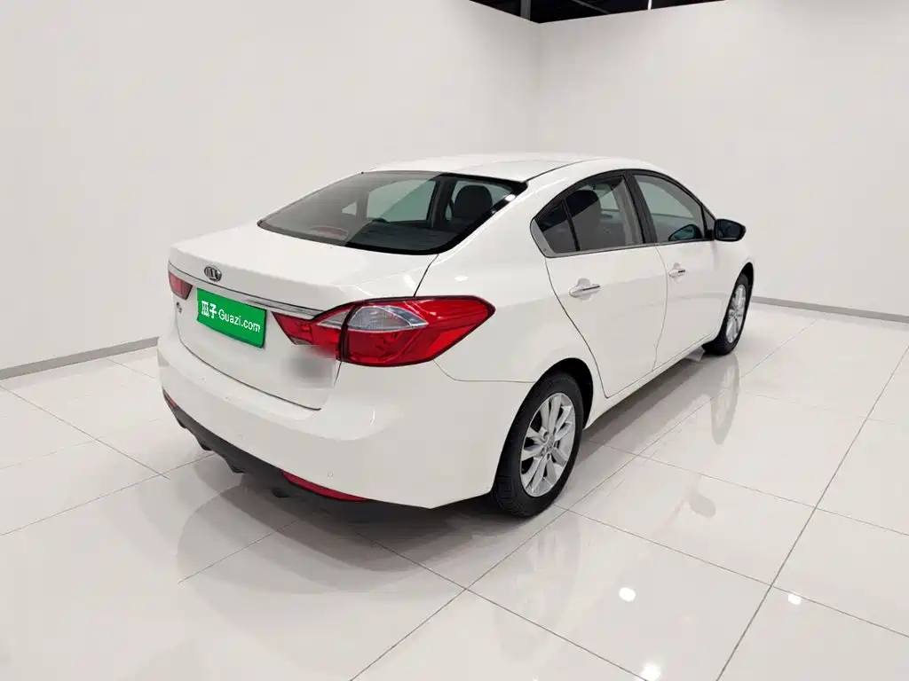 Kia K3 — миниатюра 6