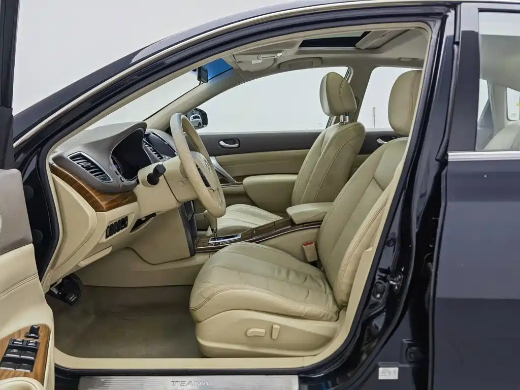 Nissan Teana — миниатюра 10