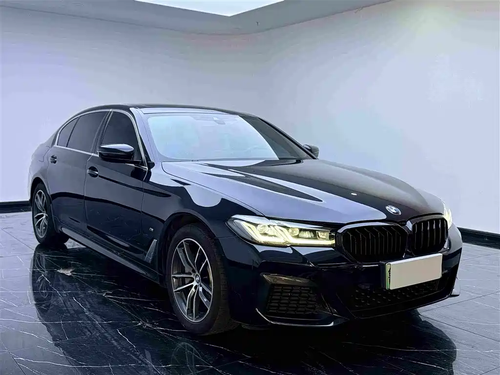 BMW 5 Series 5 2021 535Le M Sport