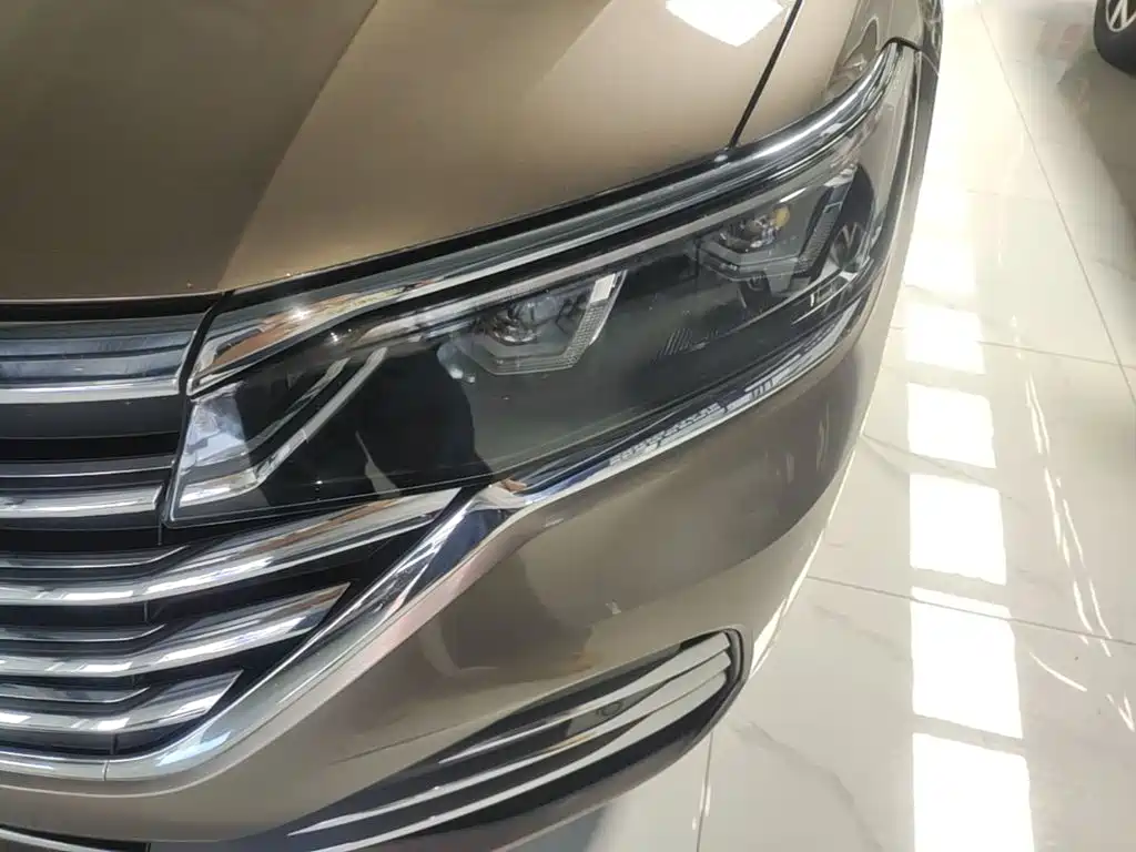 Volkswagen Viloran — миниатюра 24