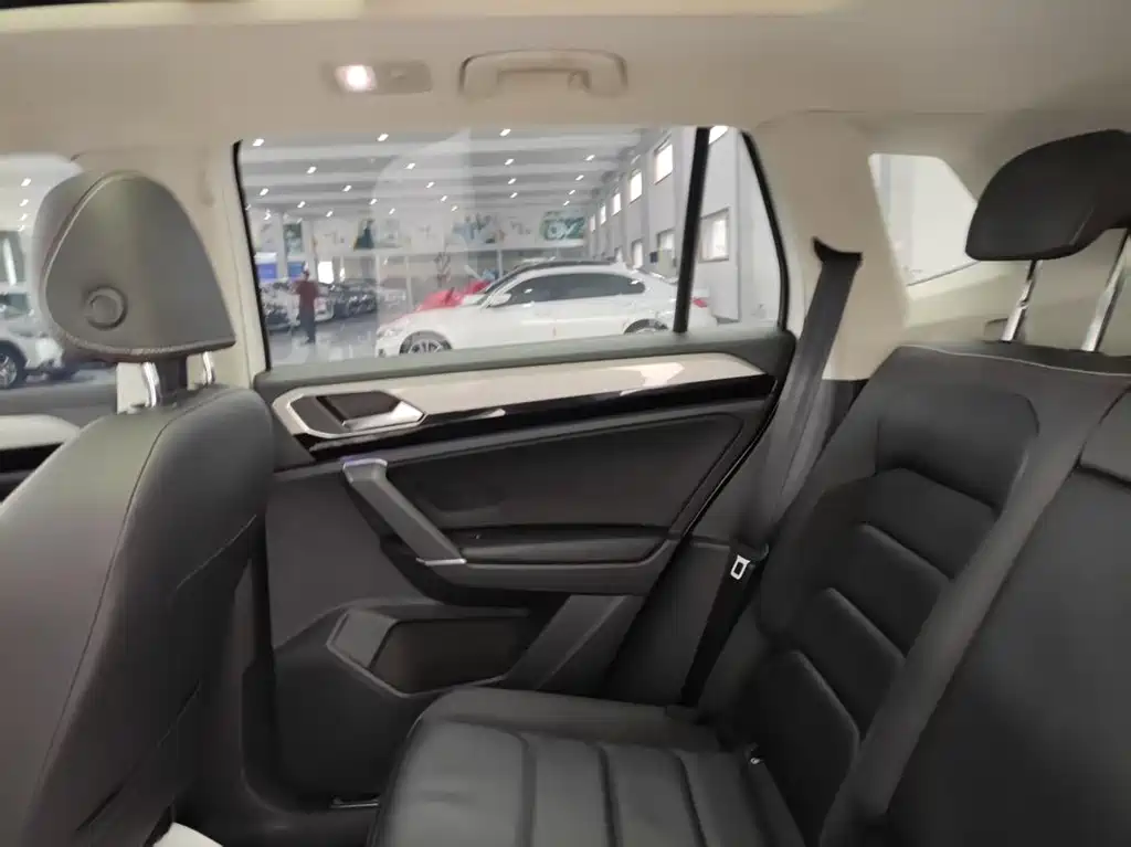 Volkswagen Tayron 330TSI 2WD Luxury Type China VI, фото 29