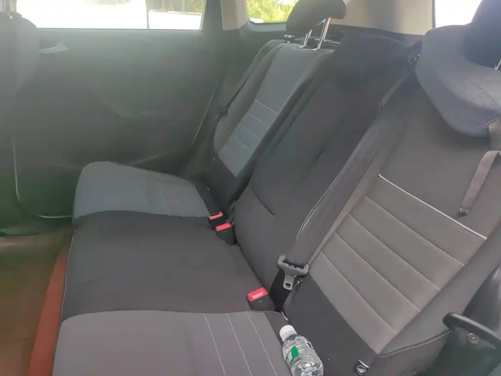 Ford Kuga — миниатюра 13