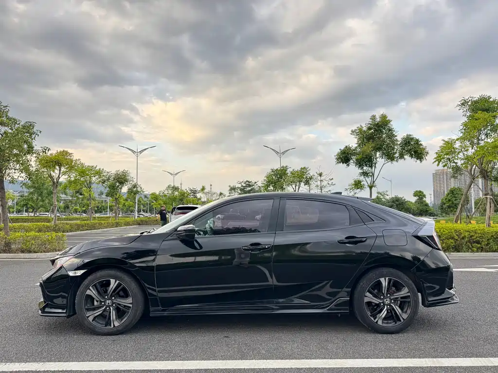 Honda Civic — миниатюра 8