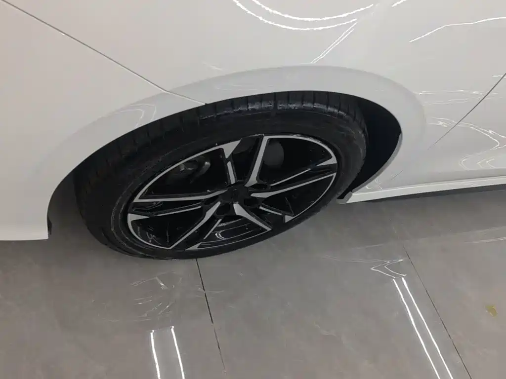Geely Binrui — миниатюра 23