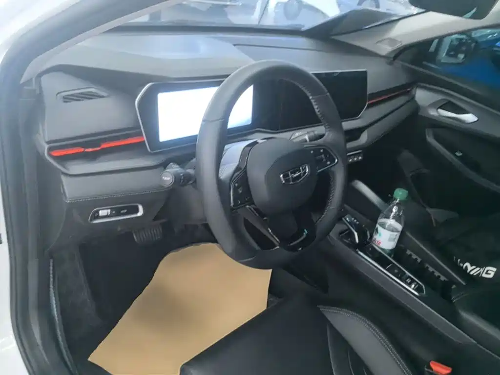 Geely Binrui — миниатюра 10